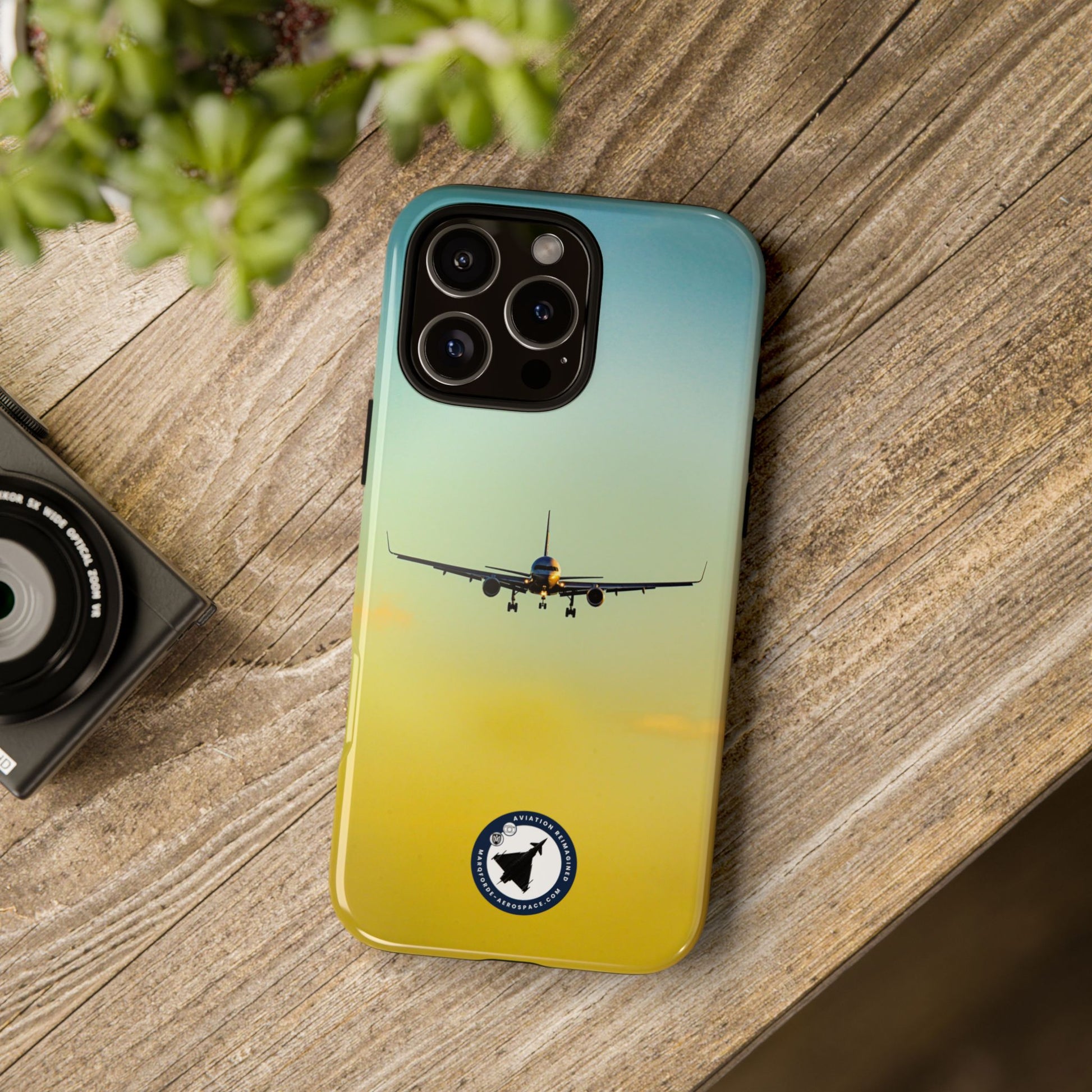 Commercial Jetliner Aviation Art – United Airlines Boeing 757 iPhone Tough Case