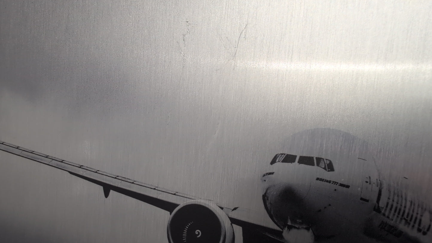 Emirates Boeing 777-300ER – Brushed Aluminium Panoramic Print Ex-Display